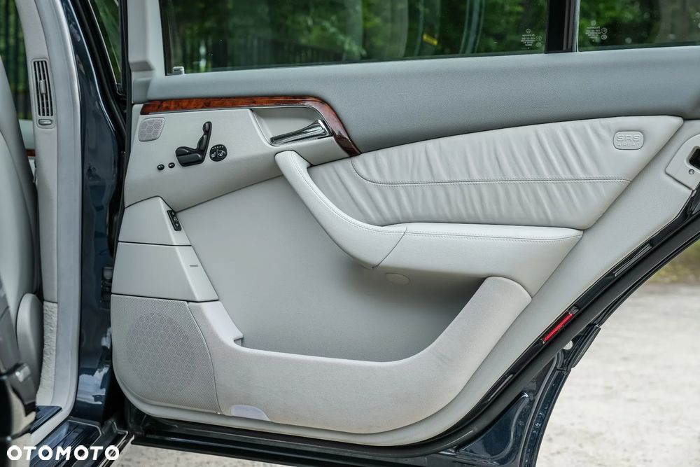 Mercedes-Benz Klasa S 500 4-Matic - 28
