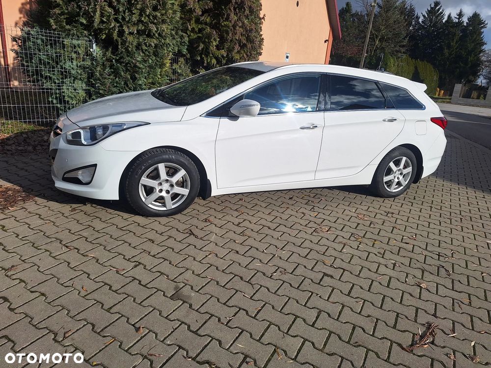 Hyundai I40