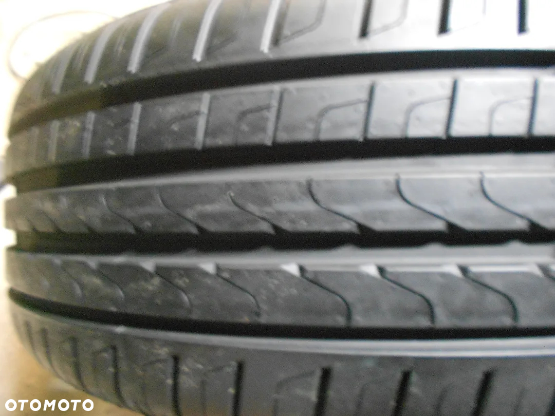 OPONA POJEDYNKA 215/45R18 PIRELLI CINTURATO P7 DOT 0622 7.8MM - 3