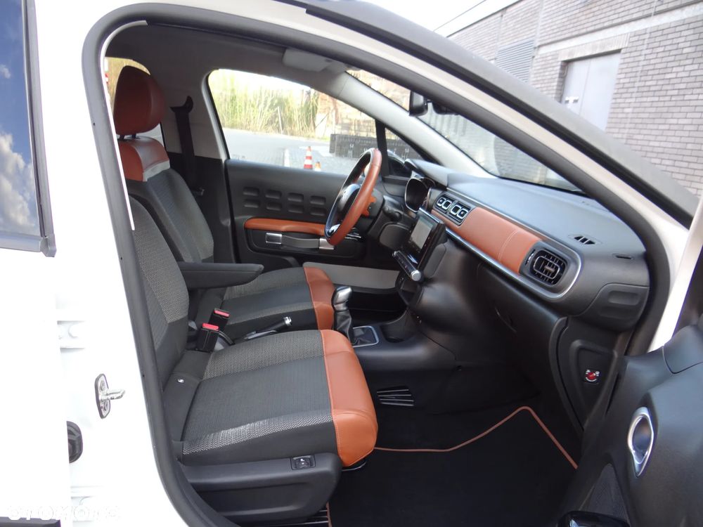 Citroën C3 BlueHDi 100 S&S SHINE - 21