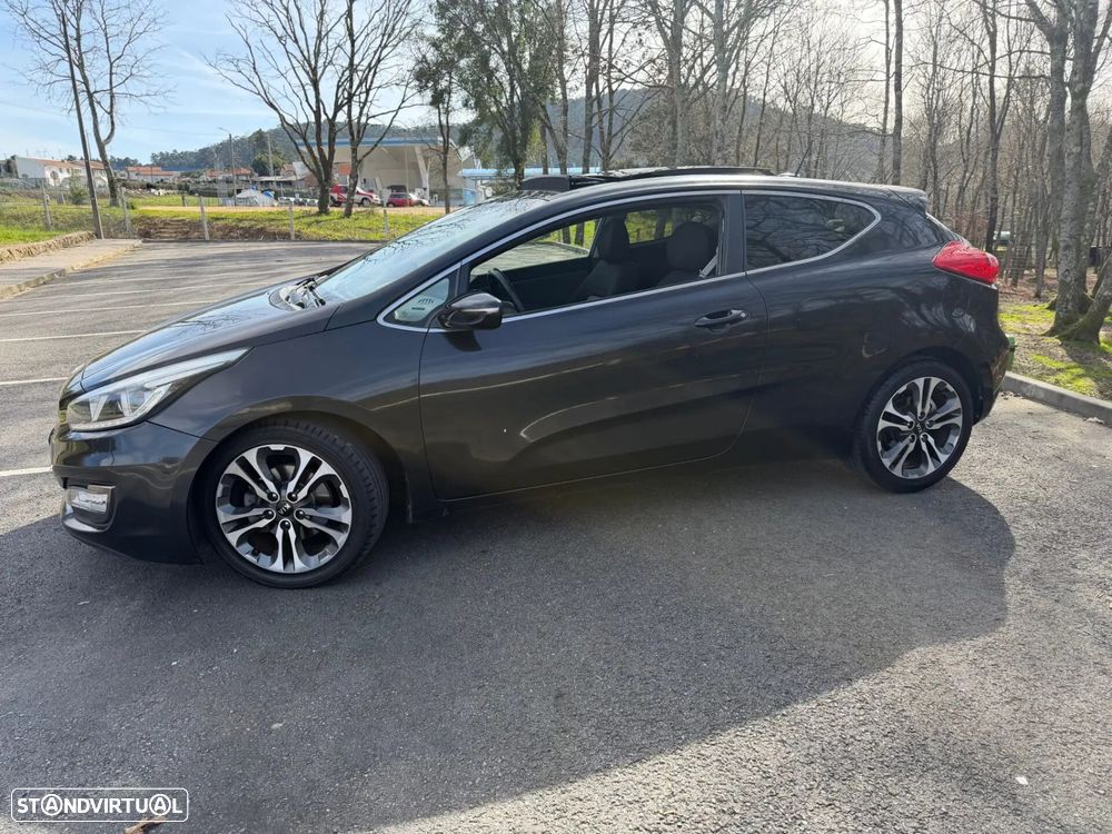 Kia Ceed - 15