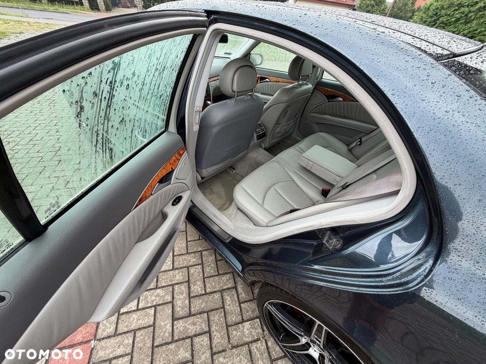 Mercedes-Benz Klasa E 320 CDI Elegance - 15
