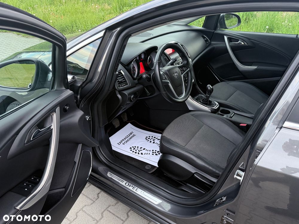 Opel Astra 1.4 Turbo Cosmo - 10