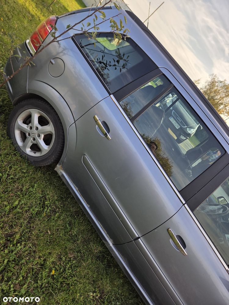 Opel Zafira 2006 photo 4