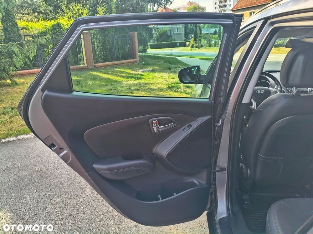 Hyundai ix35 1.6 2WD blue Trend - 32