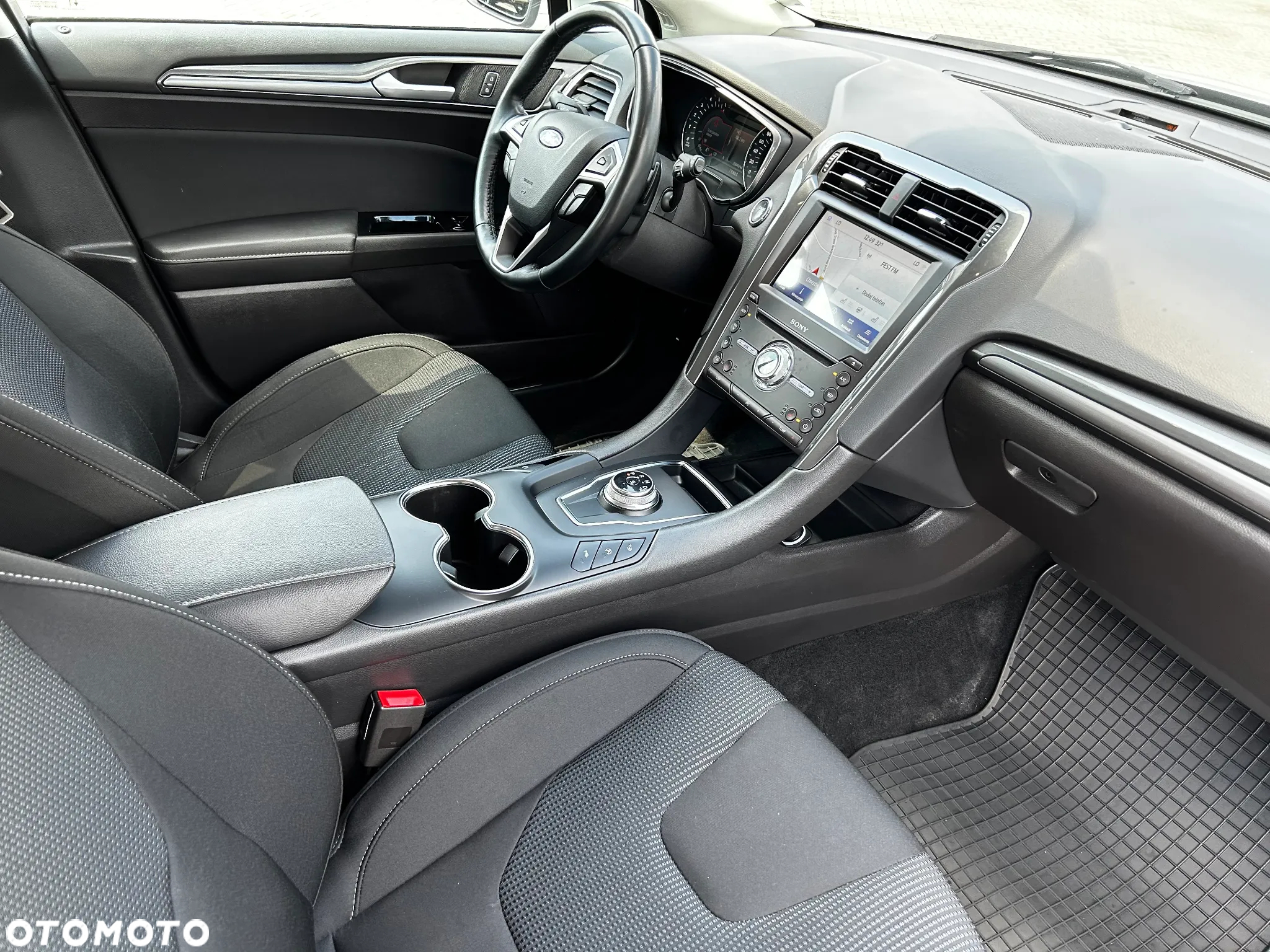 Ford Mondeo 2.0 EcoBlue Titanium AWD - 11