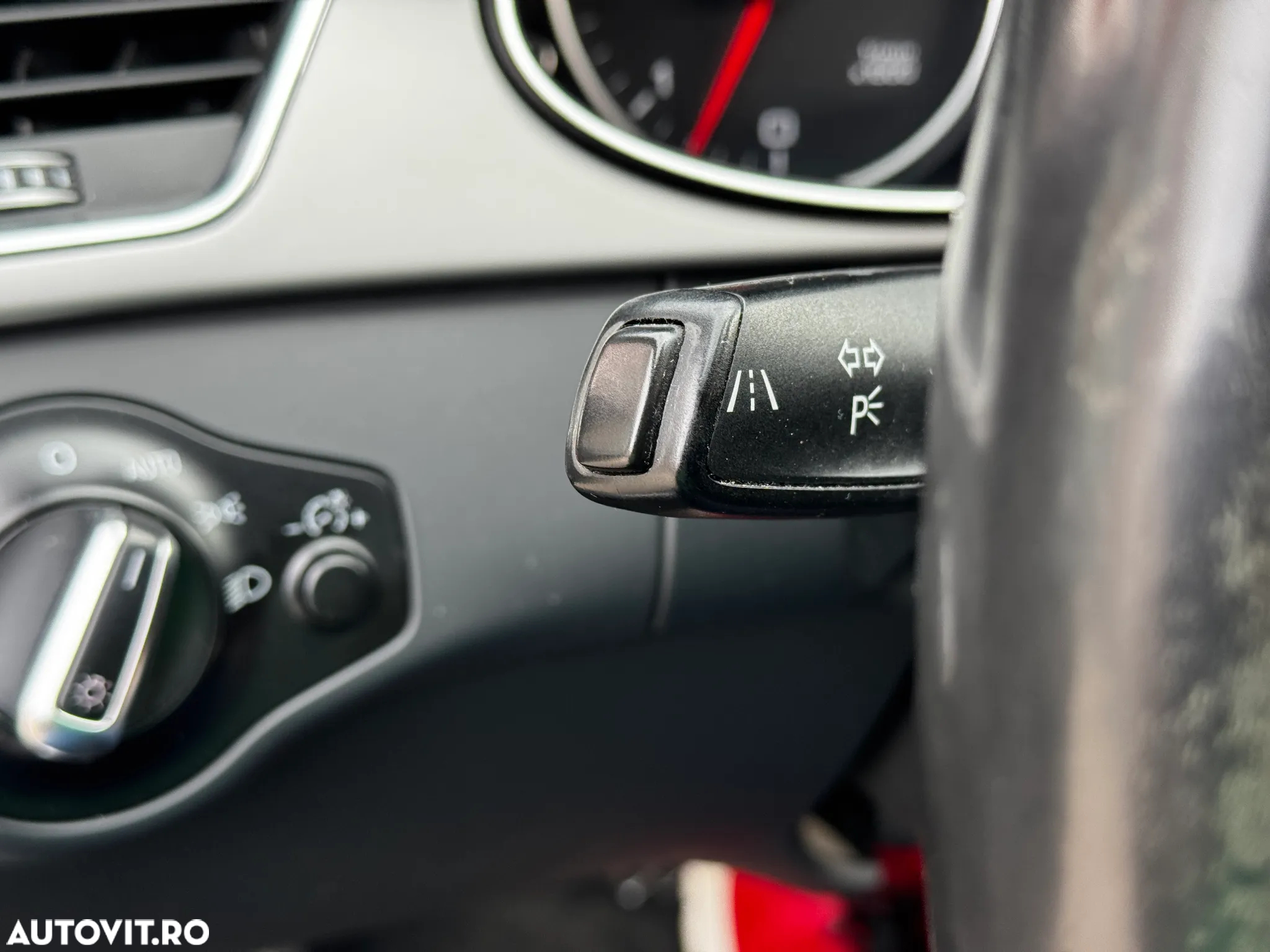 Audi A4 3.0 TDI DPF clean diesel quattro S tronic Ambiente - 24