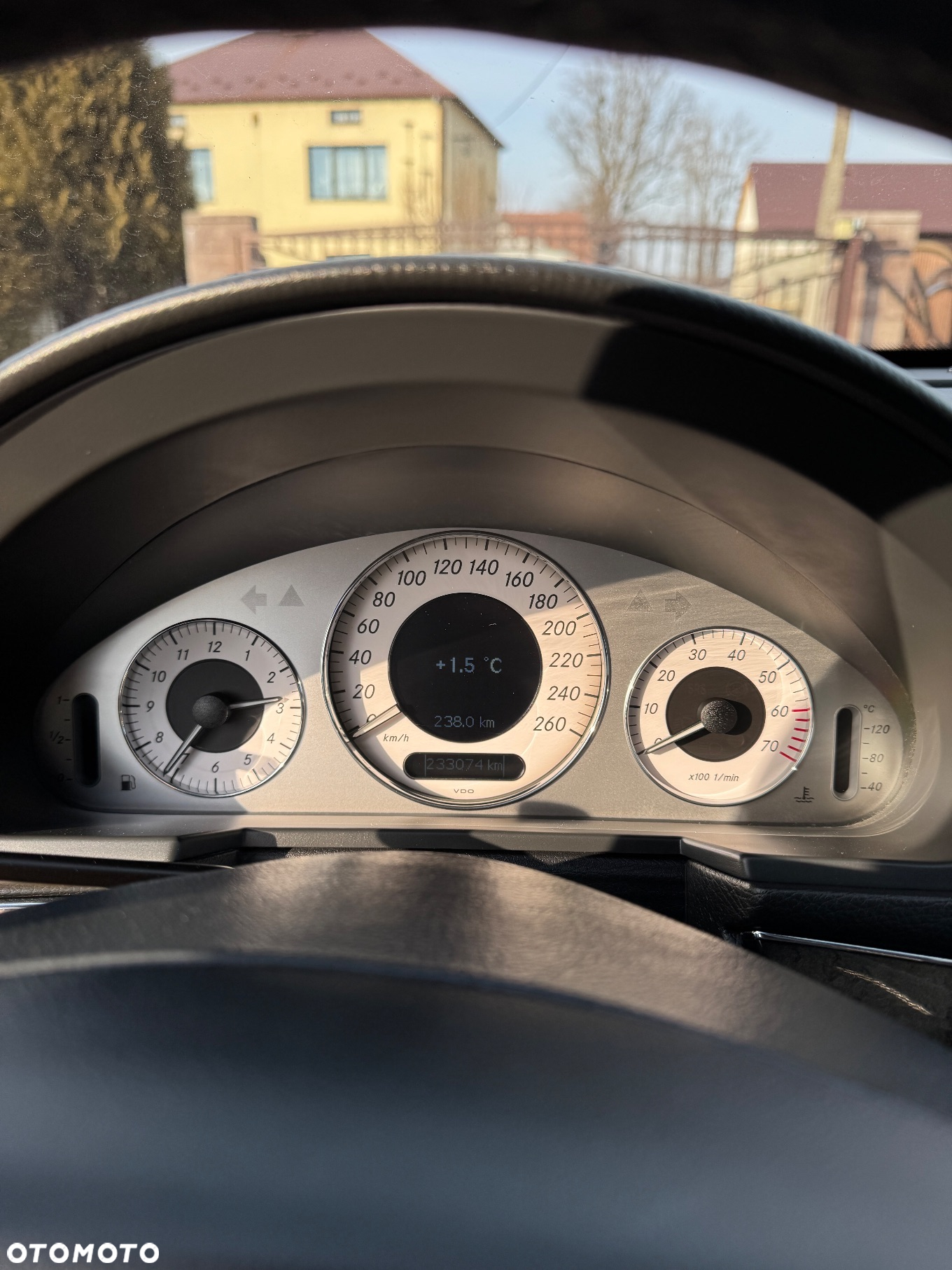 Mercedes-Benz Klasa E 500 4-Matic T Elegance - 11