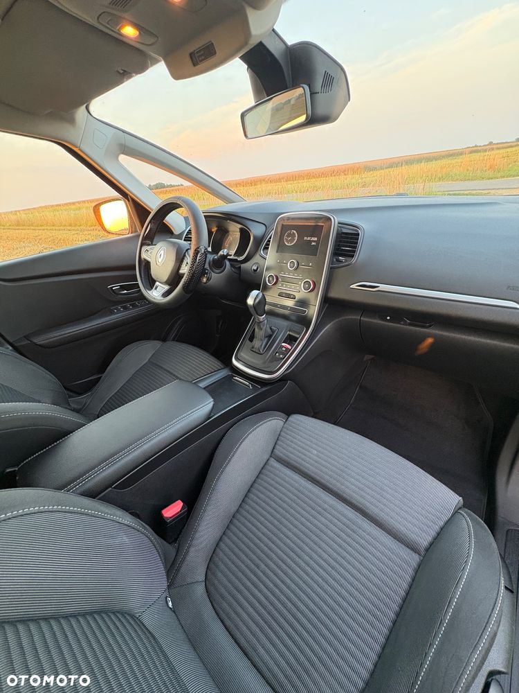 Renault Scenic 1.5 dCi Intens EDC - 7
