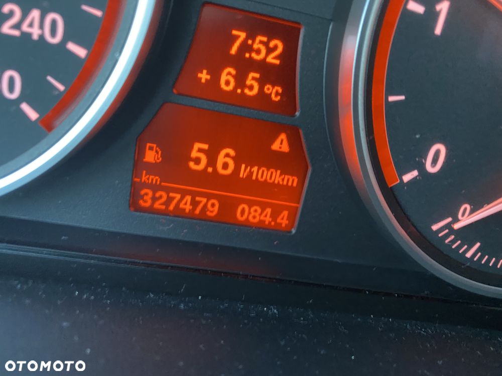 BMW Seria 5 520d - 13