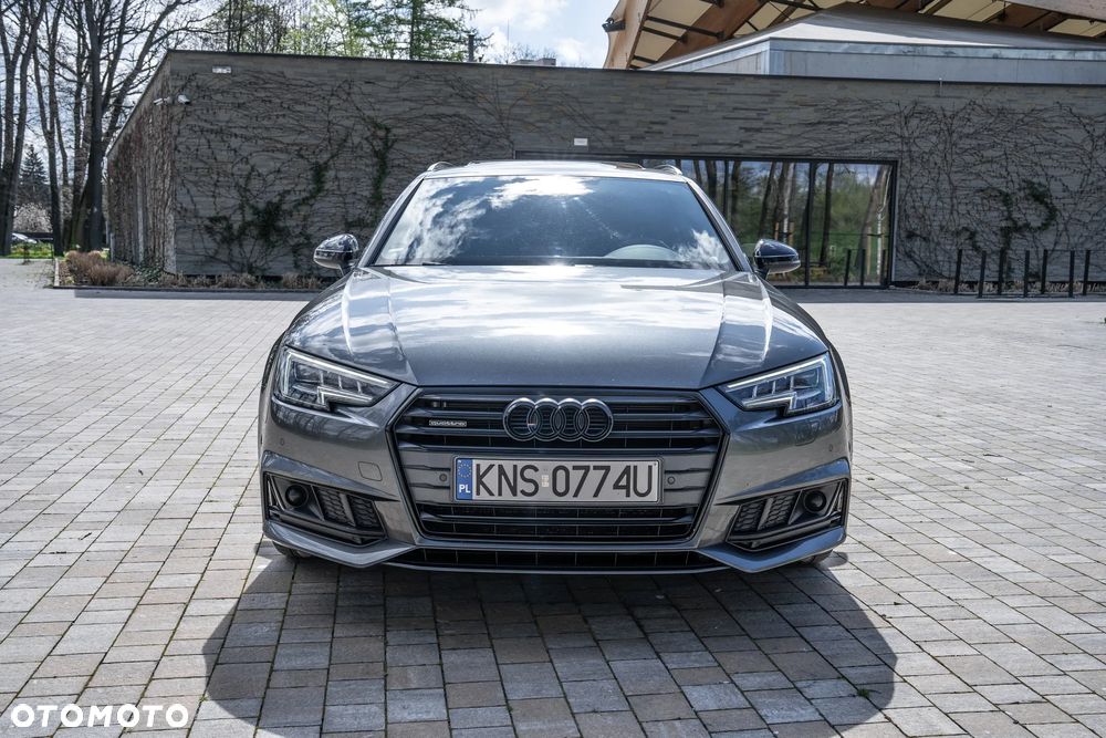 Audi A4 Avant - 12
