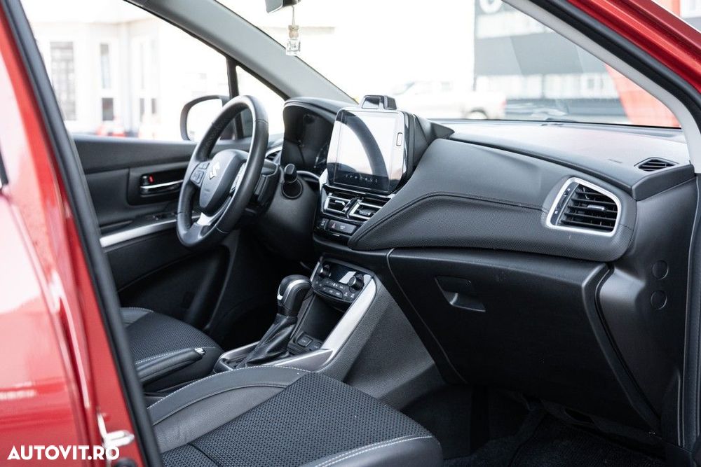 Suzuki S-Cross - 21