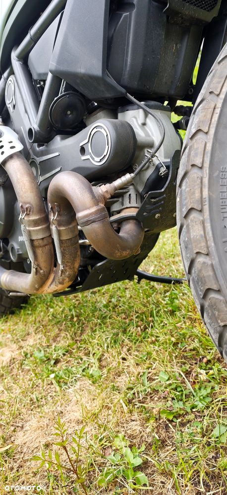 Ducati Scrambler - 12