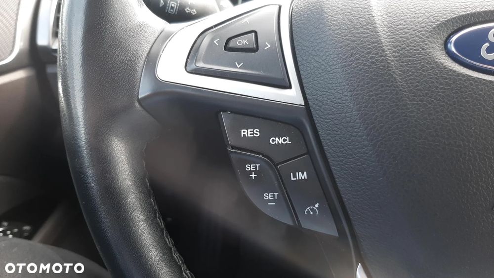 Ford Mondeo 2.0 EcoBlue Titanium - 22