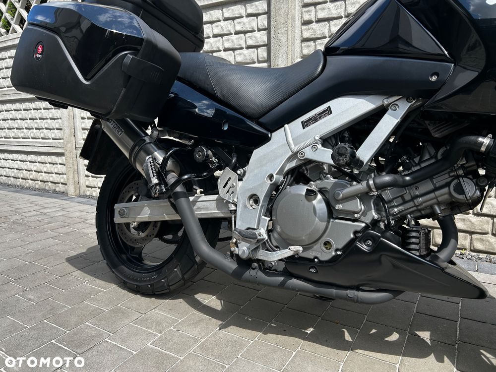 Suzuki V-STROM - 8