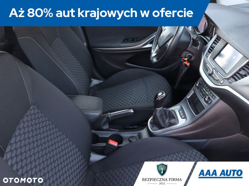 Opel Astra - 10
