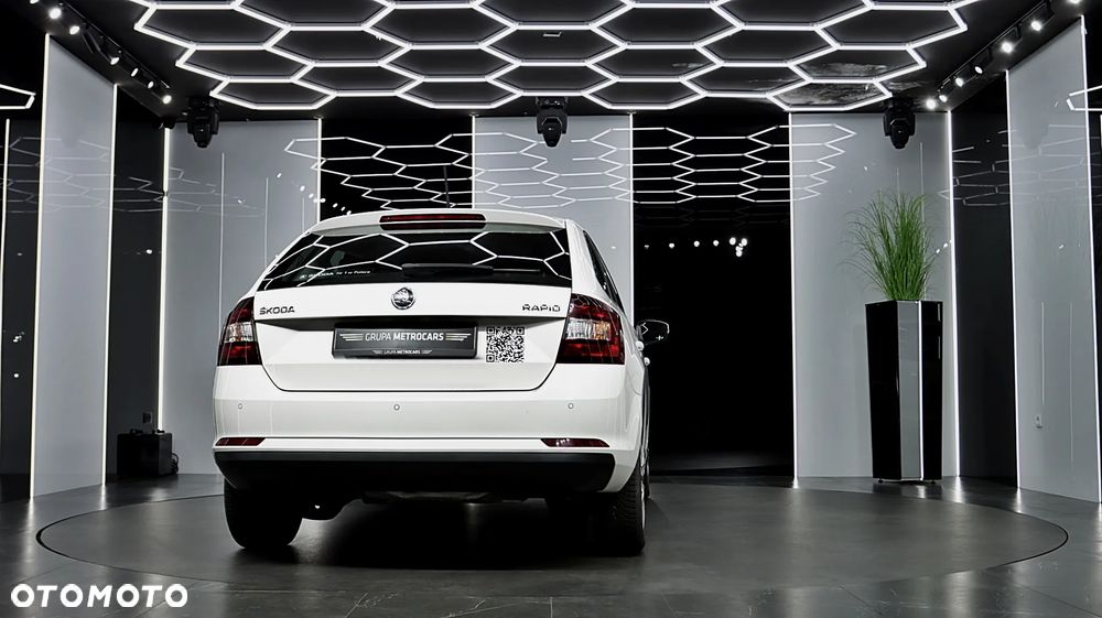 Skoda RAPID 1.0 TSI Active - 8