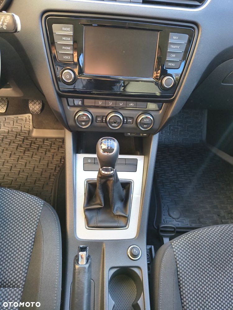 Skoda Octavia - 6