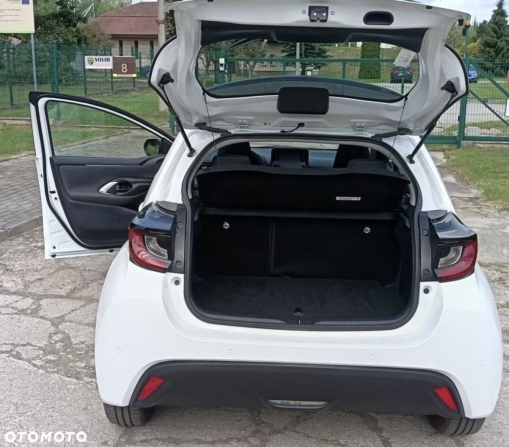 Toyota Yaris - 5