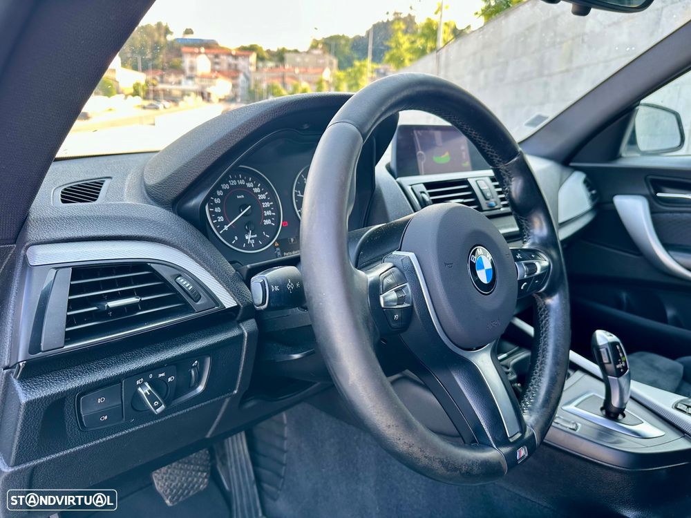 BMW 118 dA Pack M - 10
