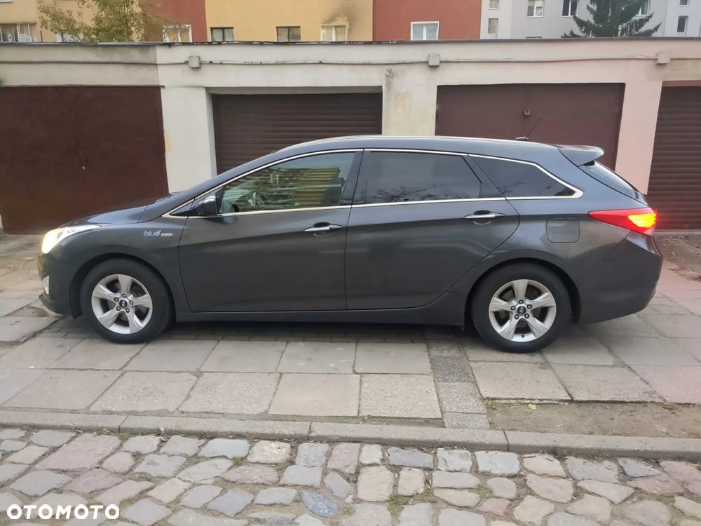 Hyundai i40 Kombi blue 1.7 CRDi Premium - 2