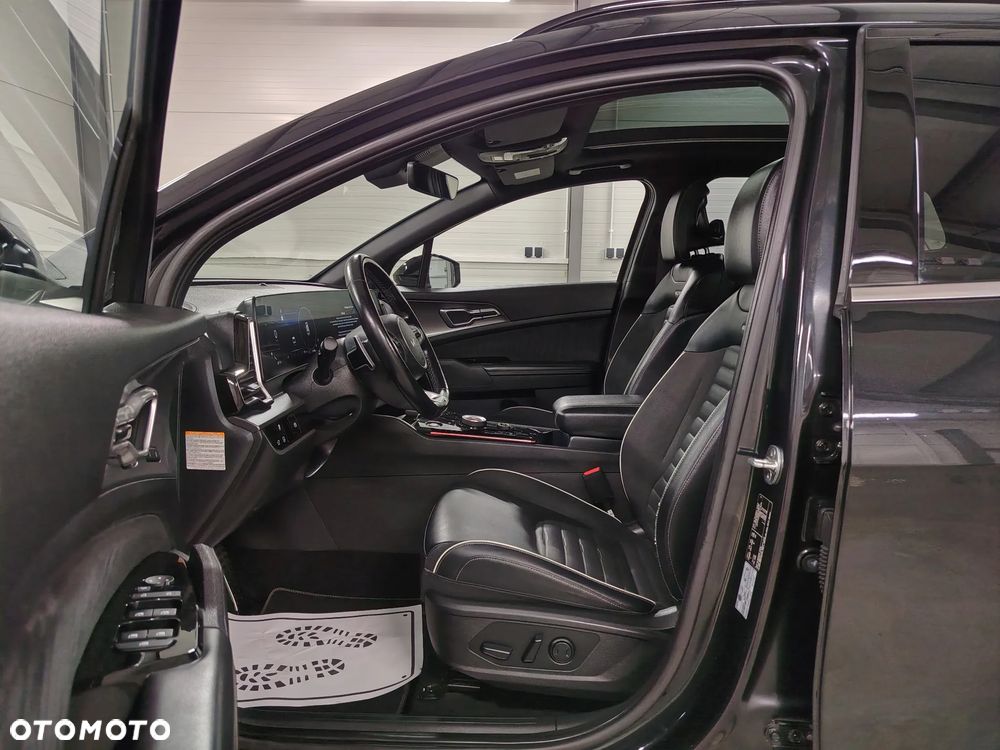 Kia Sportage 1.6T-GDI AWD GT-line - 17