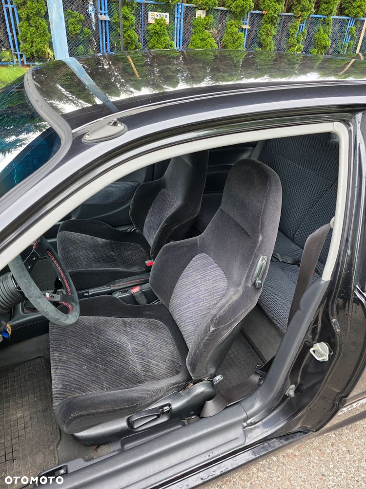 Honda Civic 1.8i VTI - 14