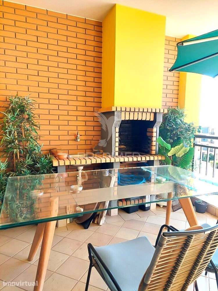 Vilamoura - apartamento com piscina e 2 lugares de estacionamento - Grande imagem: 4/18