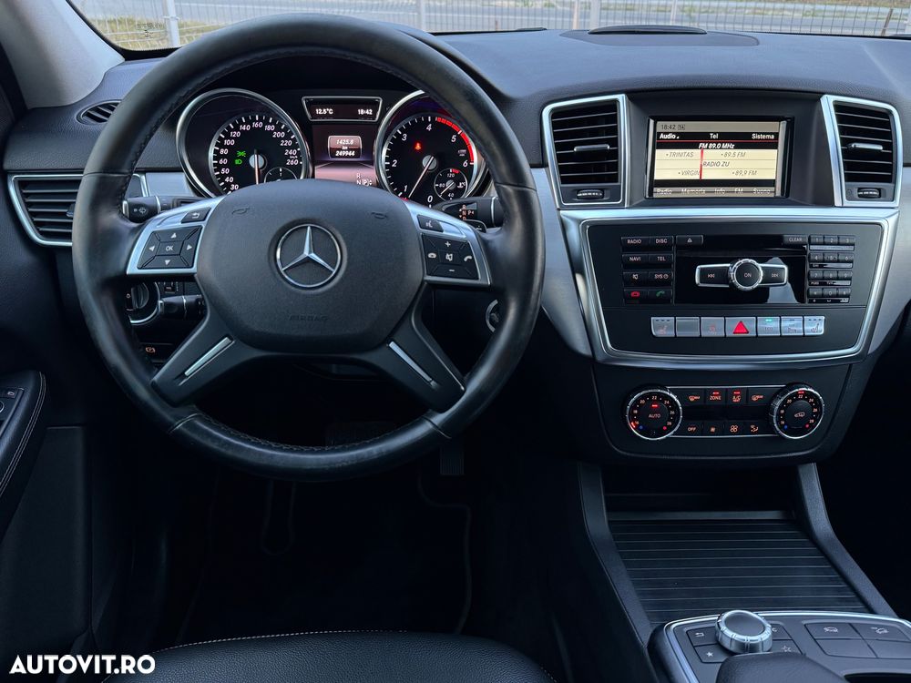 Mercedes-Benz ML 350 BlueTEC 4MATIC 7G-TRONIC - 7