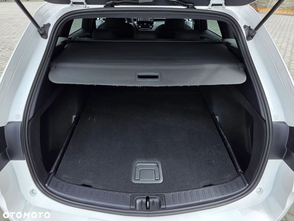 Toyota Corolla 1.8 Hybrid Comfort - 30
