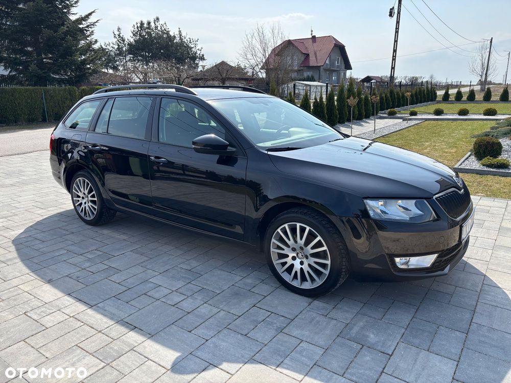 Skoda Octavia 2.0 TDI Edition DSG - 5