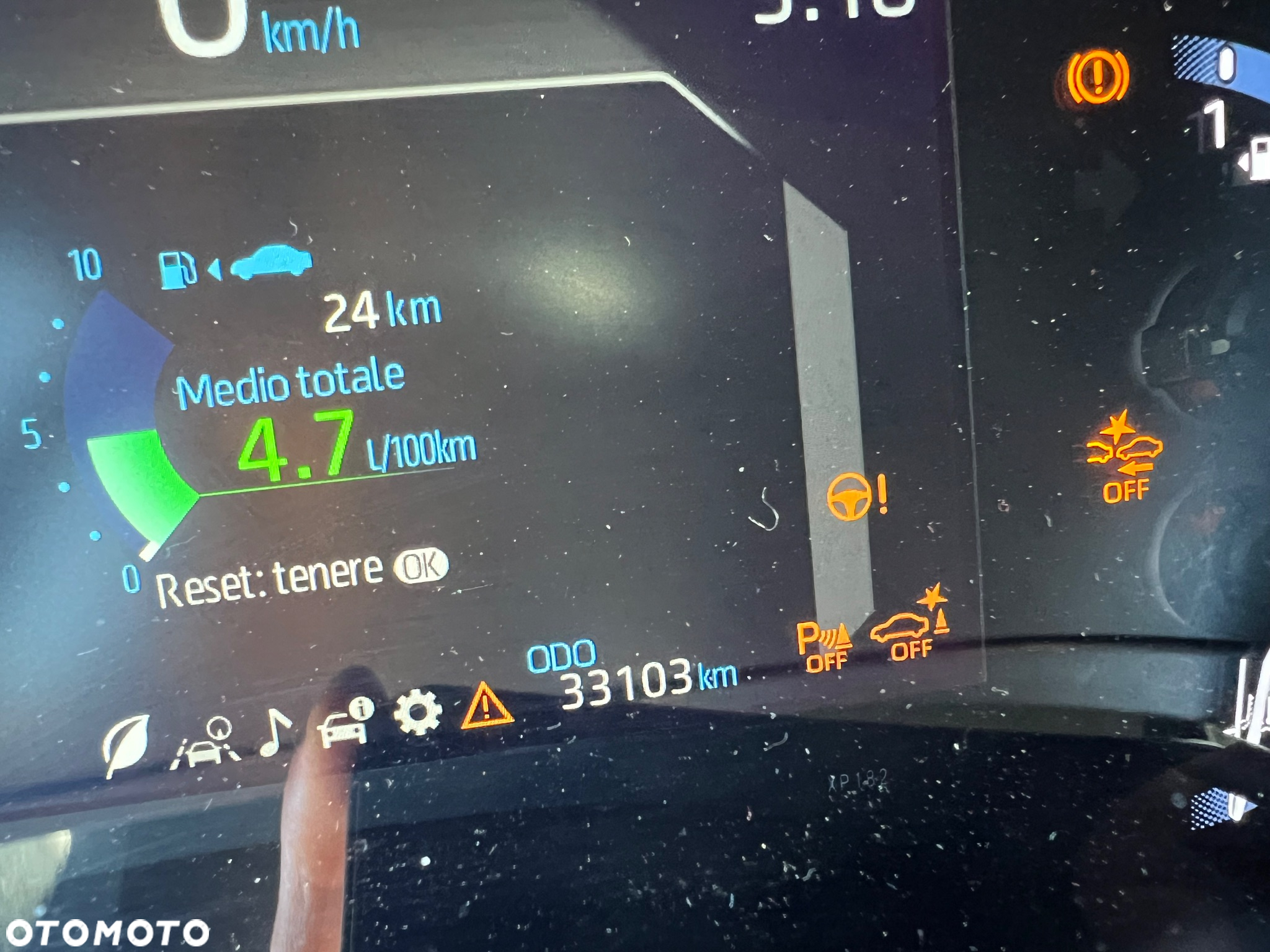 Toyota Yaris Cross Hybrid 1.5 Executive AWD - 12