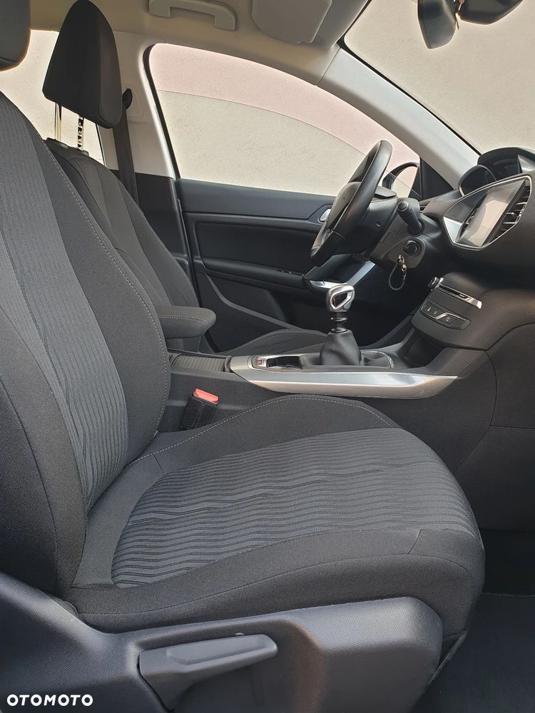 Peugeot 308 BlueHDi 150 Stop & Start Business-Line - 31