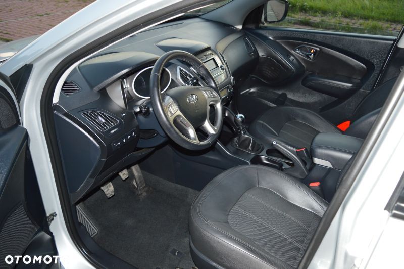 Hyundai ix35 - 13