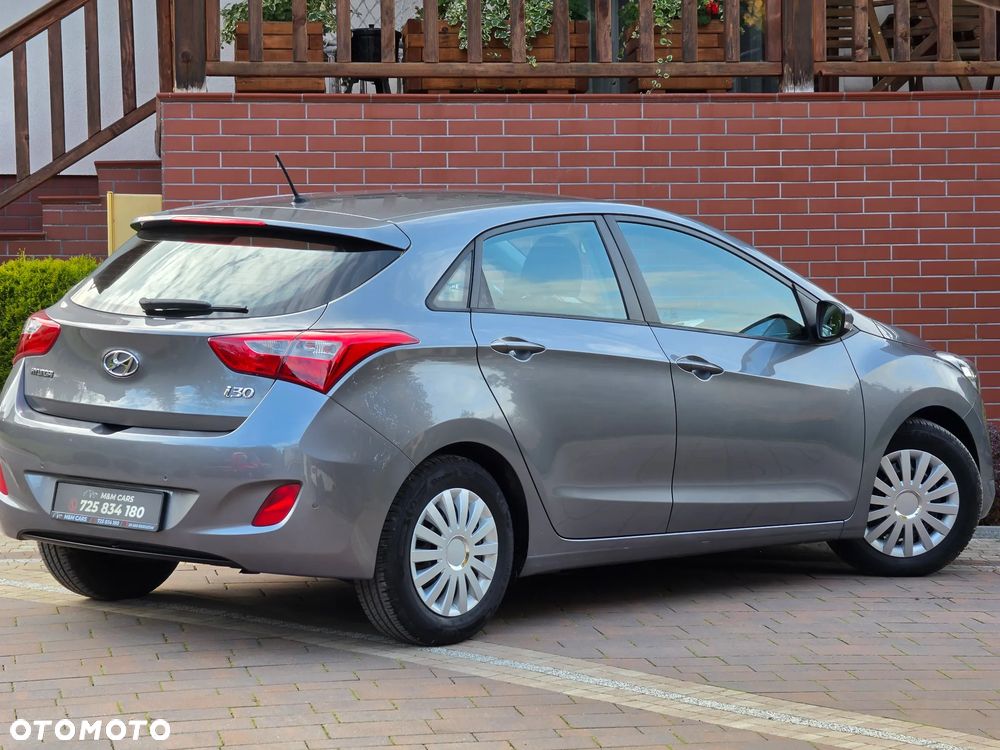 Hyundai i30 - 21