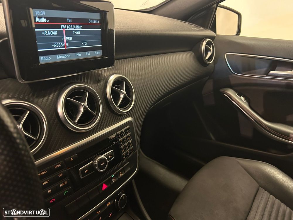 Mercedes-Benz A 180 CDI BE AMG Line - 25