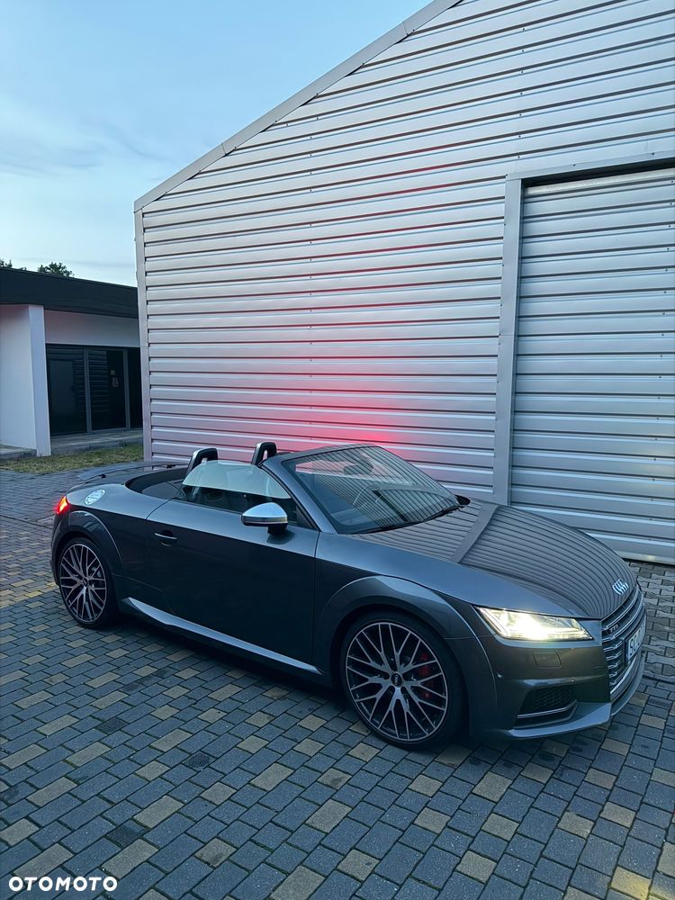 Audi TT S Roadster - 1