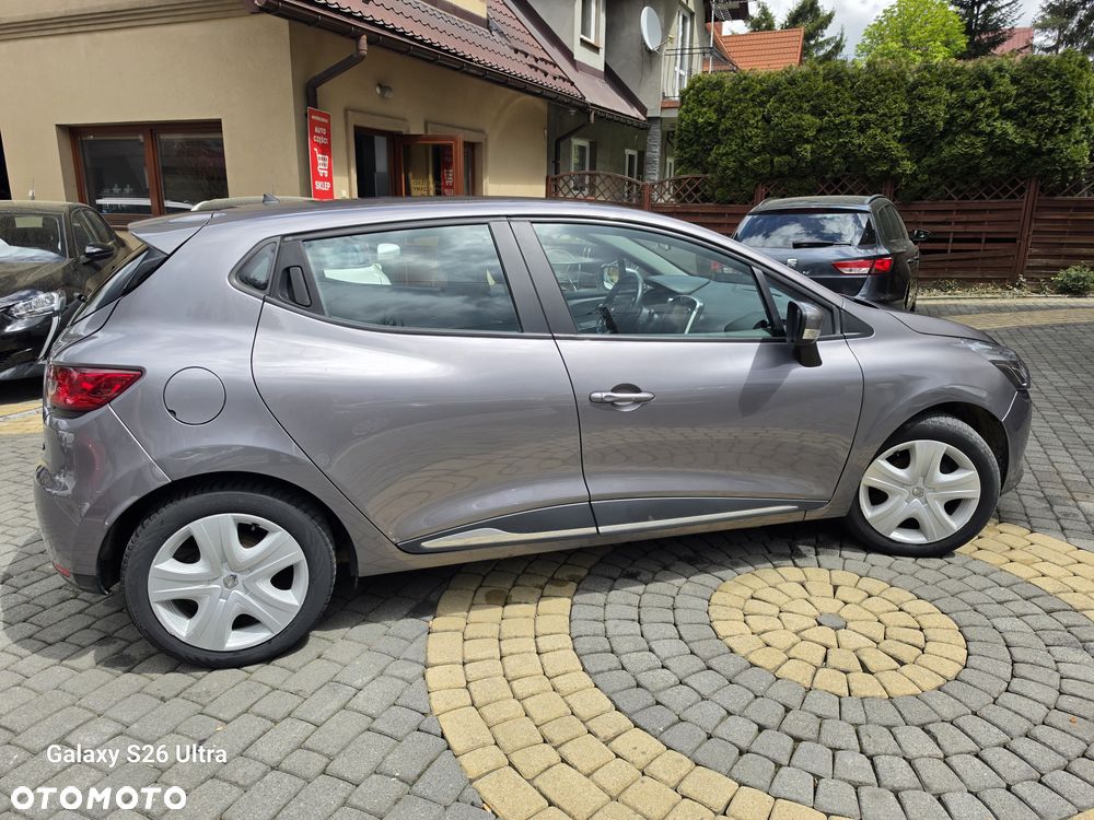 Renault Clio 1.5 dCi Energy Life - 11