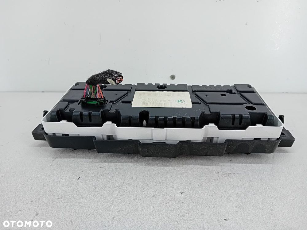 LICZNIK RENAULT CAPTUR 248108772R VPDRRF-10849-DJ 0.9 TCE - 6