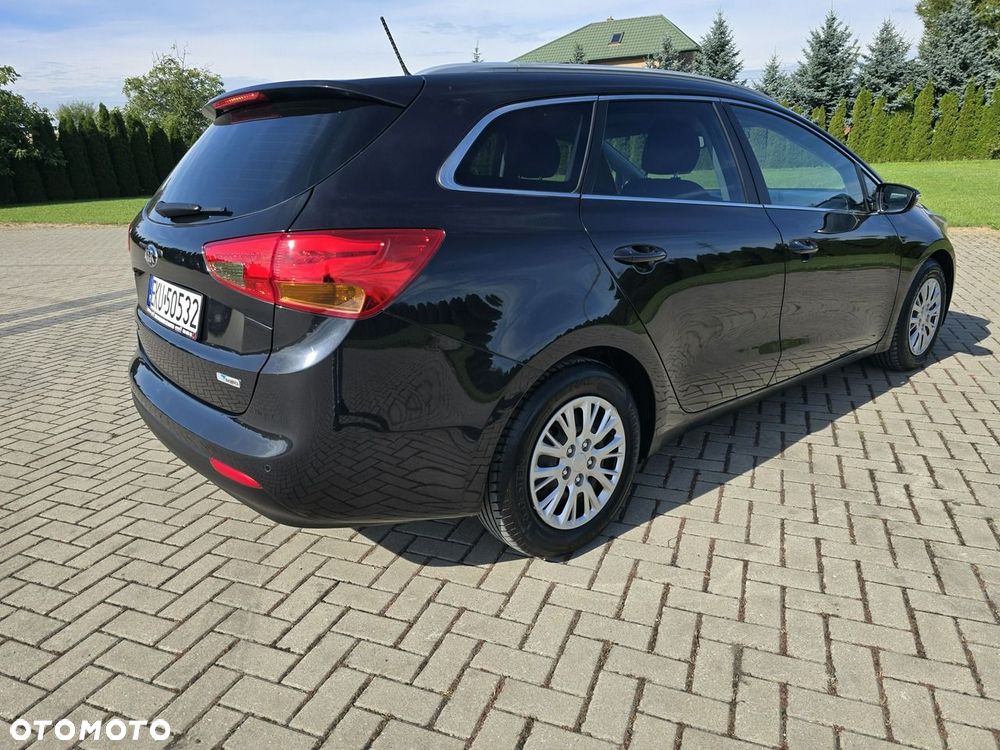 Kia Ceed - 7