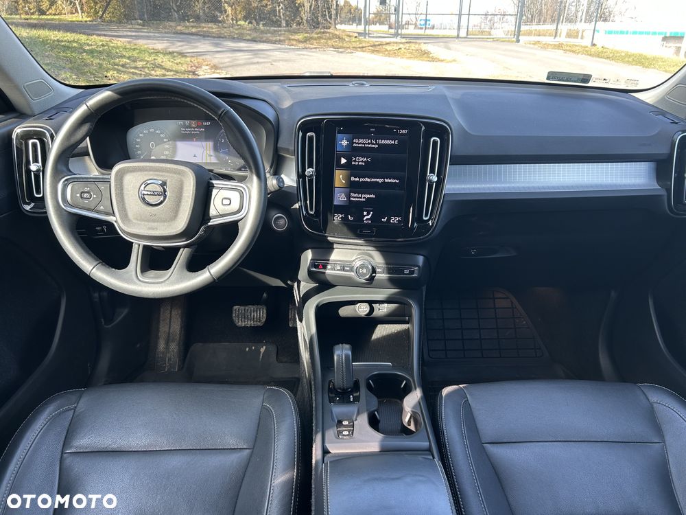 Volvo XC 40 T5 AWD Momentum - 6