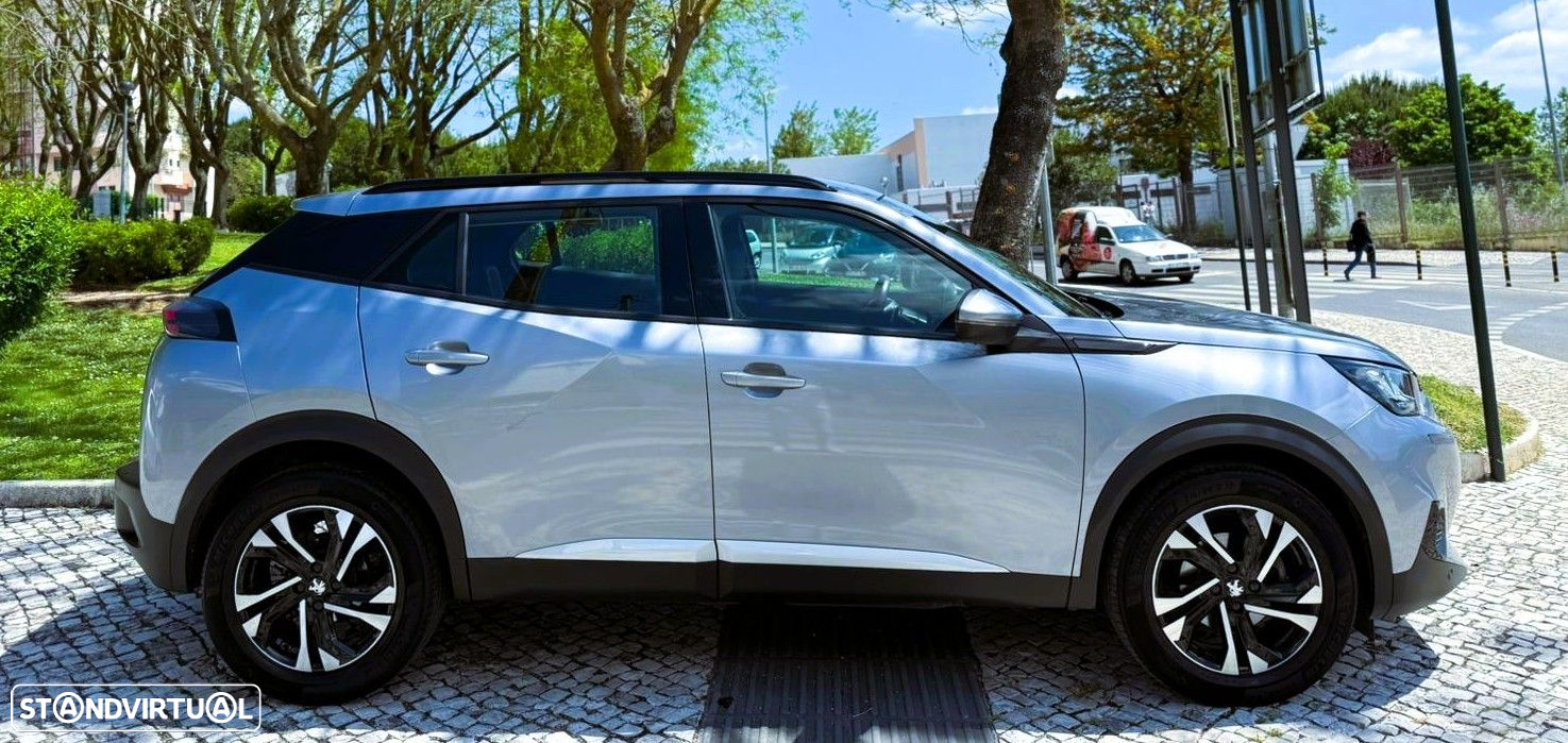 Peugeot 2008 1.2 PureTech Allure EAT8 - 2