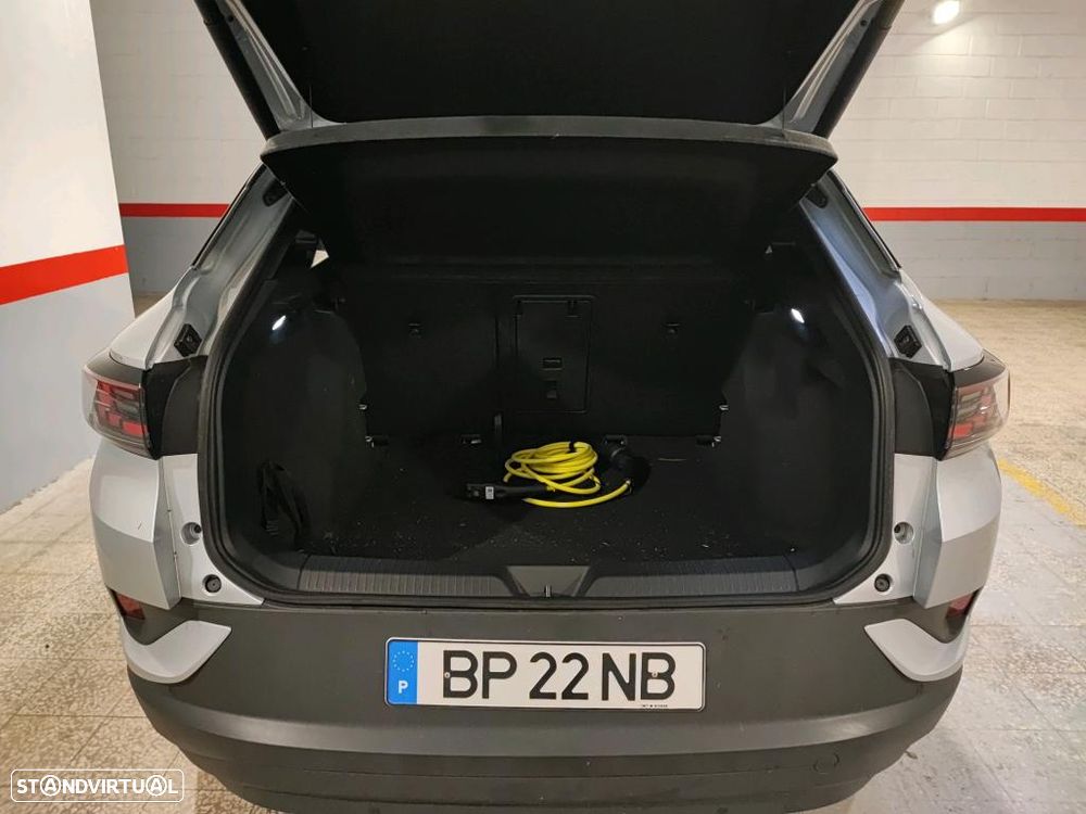 VW ID.4 77 kWh Pro Urban - 10