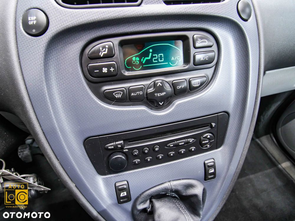 Citroën Xsara Picasso 1.6 HDi Exclusive - 17
