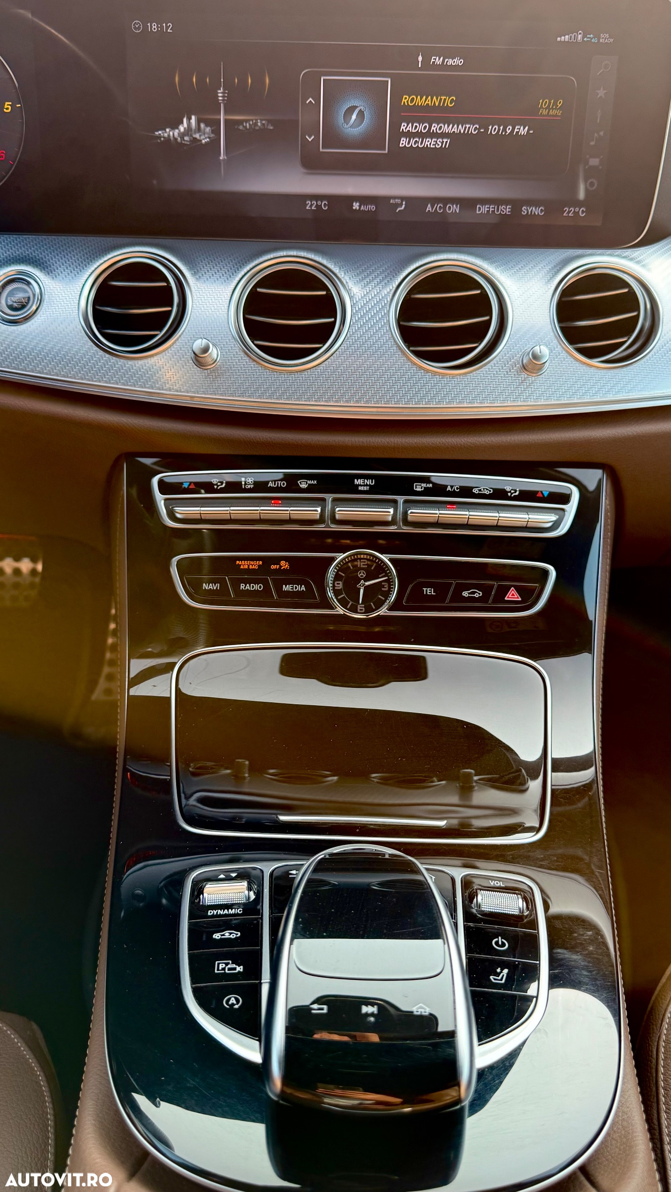 Mercedes-Benz E 220 d 4Matic T 9G-TRONIC Avantgarde - 11
