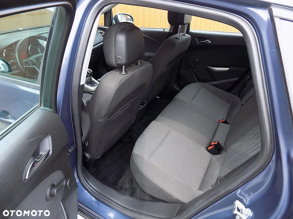 Opel Astra 1.7 CDTI DPF - 6