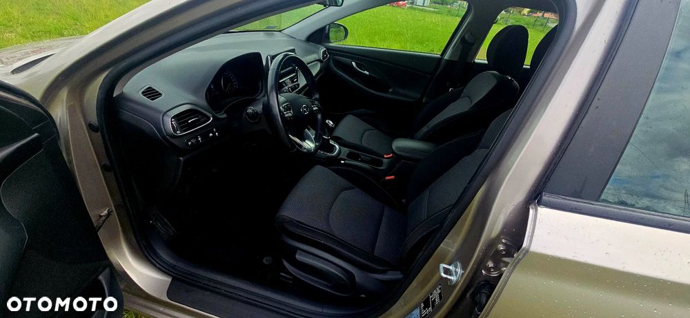 Hyundai i30 1.4 Premiere Comfort - 20