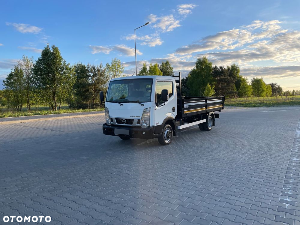 Nissan Cabstar - 31