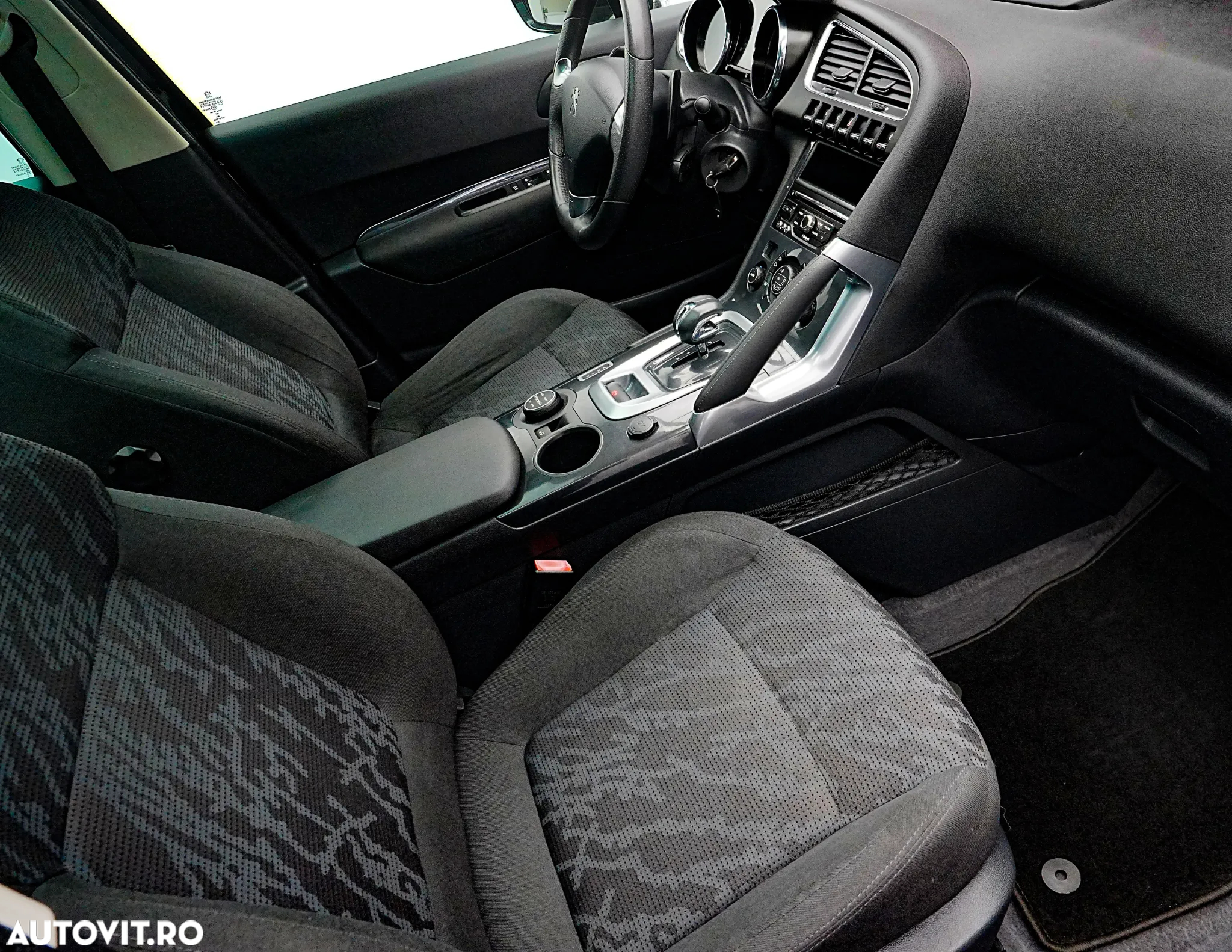 Peugeot 3008 - 14