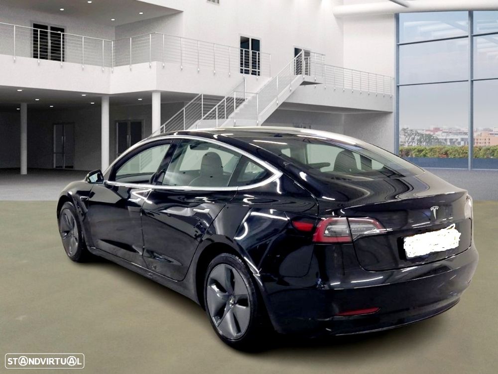 Tesla Model 3 Standard Range Plus RWD - 4